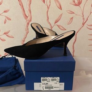 Stuart Weitzman - Lulah Black Suede, size 8